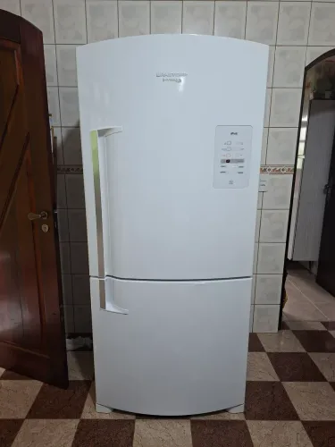 Geladeira Brastemp Ative Inverse Maxi 573L BRE80