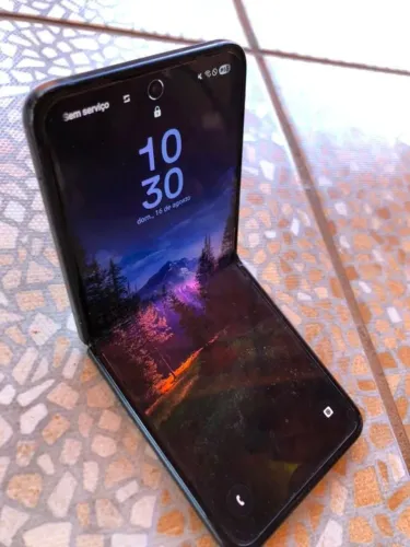 Troco Samsung Zflip 3 em iphone 11 ou 12 pro