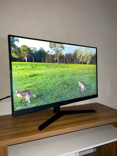 Monitor Gamer LG UltraGear 32" QHD 165Hz - 32GN600-B - Caixa, Fonte e Cabos Originais.