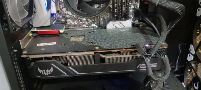 Rx 5700 TUF GAMING