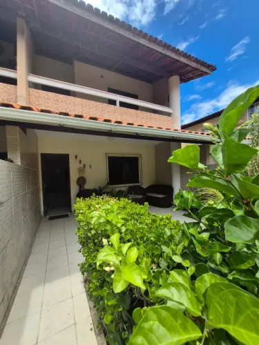 casa em condominio buraquinho - Lauro de Freitas - BA