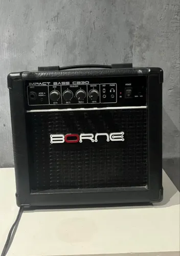 Amplificador Borne Impact Bass CB30 para contrabaixo