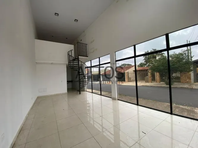 Loja Comercial para Alugar em São Carlos - Oportunidade Única!