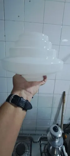 Plafon de vidro leitoso globo escada vintage