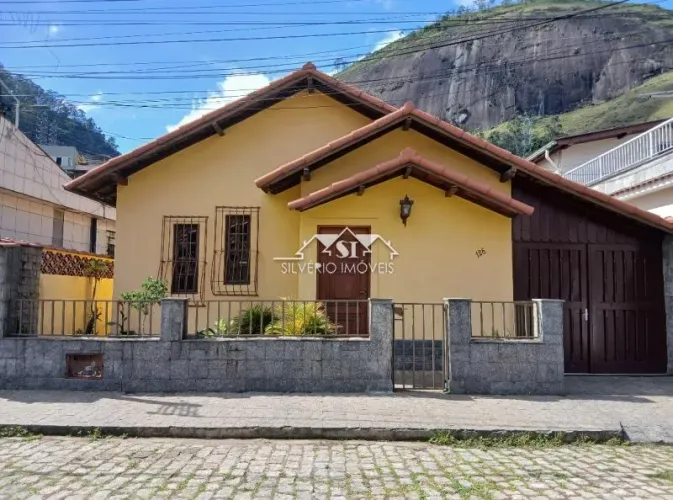 Casa- Petrópolis, Cascatinha