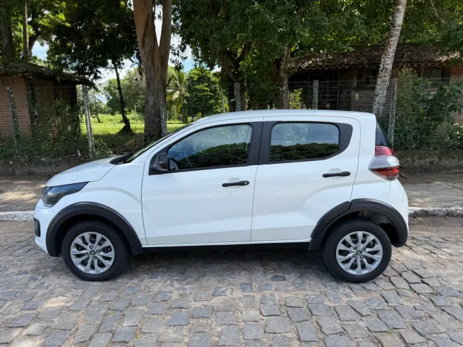 Fiat Mobi Like 1.0 Fire Flex 5P. 2024