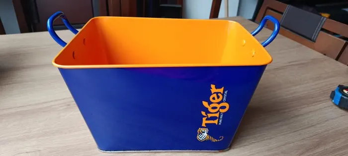 Balde Retângular de Alumínio TIGER.