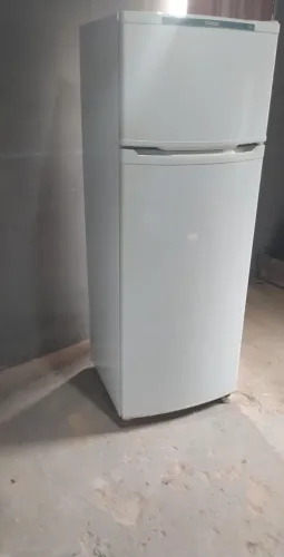 Geladeira dúplex cônsul frost free nova. $750