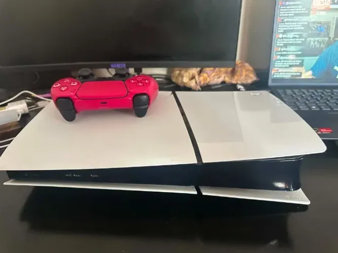 Playstation 5 slim 825gb digital
