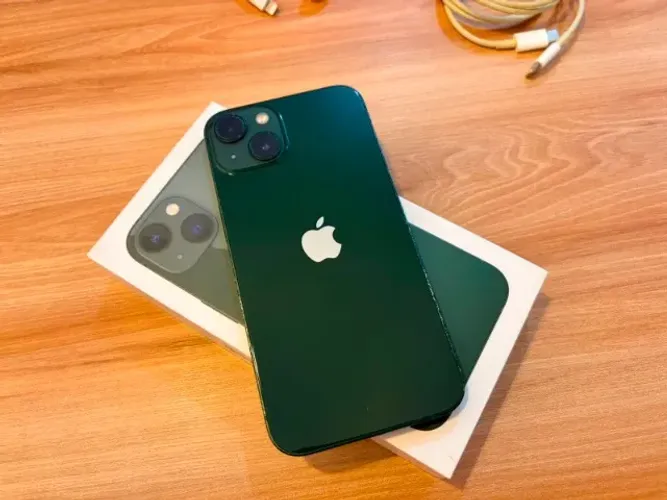 IPhone 13 256GB / Bateria 100% Apple