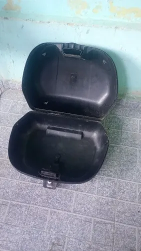 Baú de moto