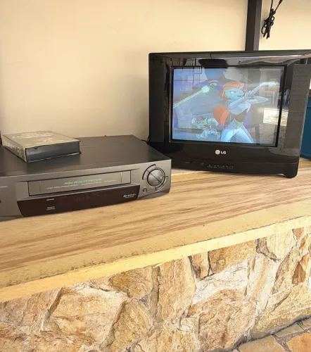 Videocassete CCE VCR-90X VHS 4 Cabeças - Funcionando