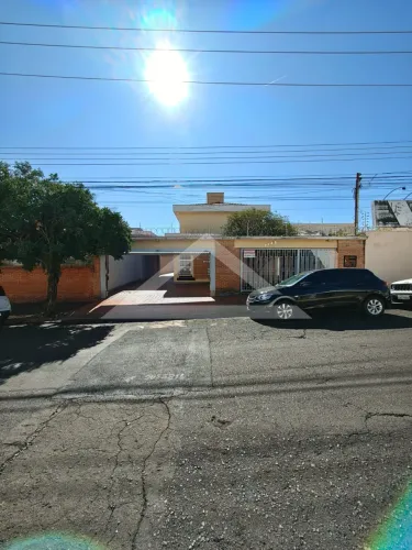 Casa Sobrado Padrão em Ribeirão Preto