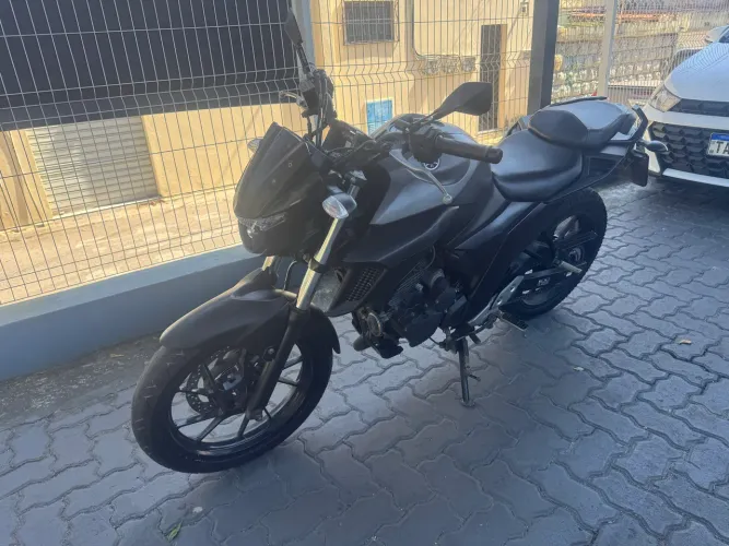 FAZER 250 ÚNICO DONO