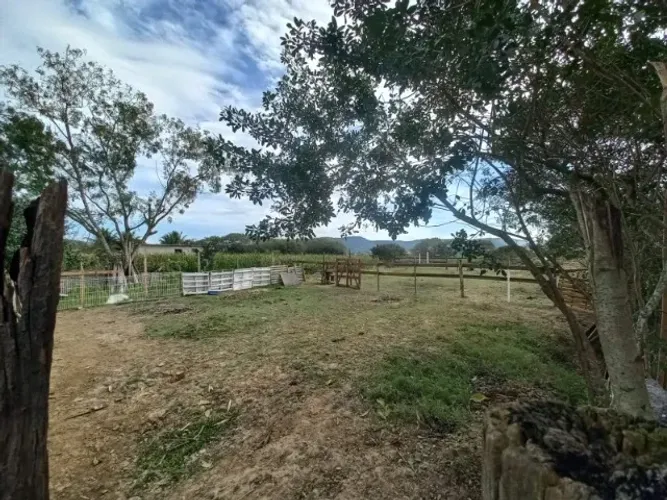 Terreno de 950 m2 em Guaratiba - RJ