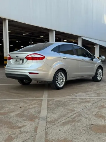 Ford Fiesta Sed. Ti./ti.plus1.6 16V Flex Aut. 2015