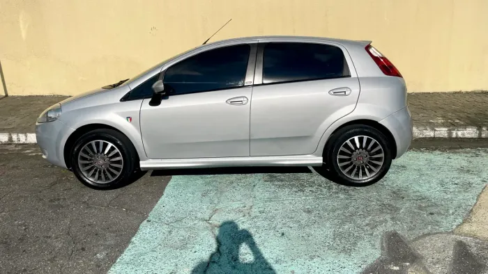 Fiat Punto Sporting 1.8 Flex 8v/16v 5P 2008
