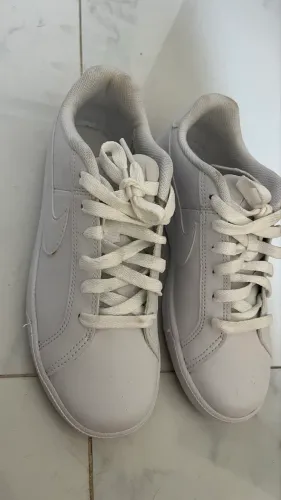 Tênis Nike original TAM 35