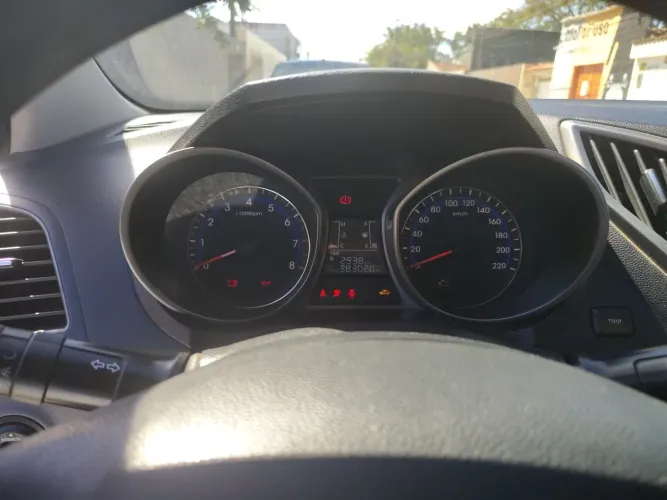 Hyundai HB20S C.plus/c.style 1.6 Flex 16V Mec.4p 2016