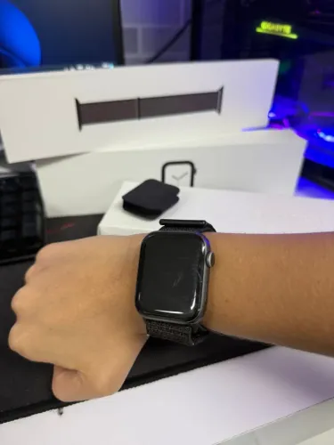 APPLE WATCH SÉRIES 4 A1978 44M SPACE BLACK GARANTIA DE 3 MESES COM PULSEIRA
