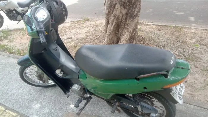 Moto Biz 100 