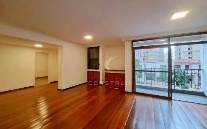 APARTAMENTO DE 4 QUARTOS PARA VENDA OU LOCAÇÃO NO BAIRRO CAMBUÍ EM CAMPINAS/SP