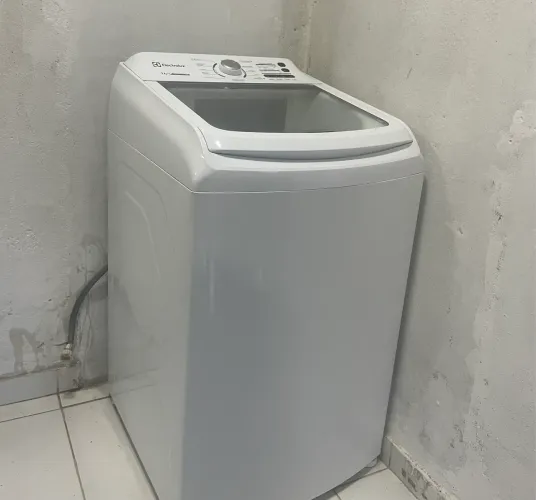 MÁQUINA DE LAVAR ROUPAS 14kg