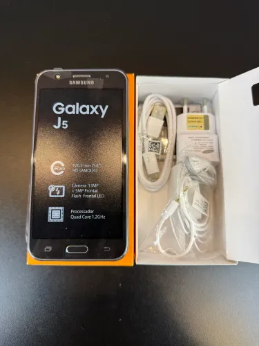 Celular Samsung J5 Novo
