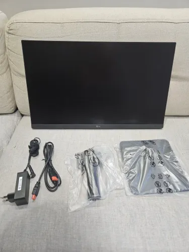 Monitor LG 24"