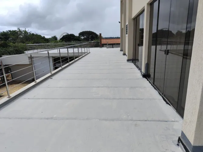 Construção e reforma telhado pedreiro pintura e impermeabilização de lajes