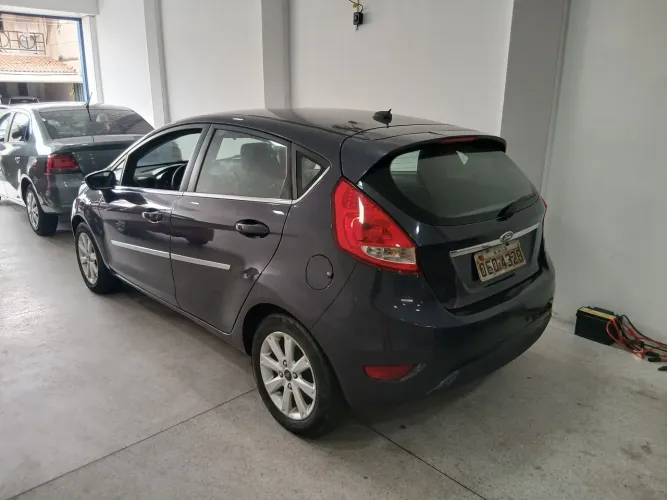 Ford Fiesta SE 1.6 16V Flex 5P 2012