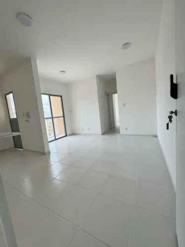 ALUGO APARTAMENTO DE 2/4 SENDO 1 SUÍTE, COND. ALEGRO MONTENEGRO