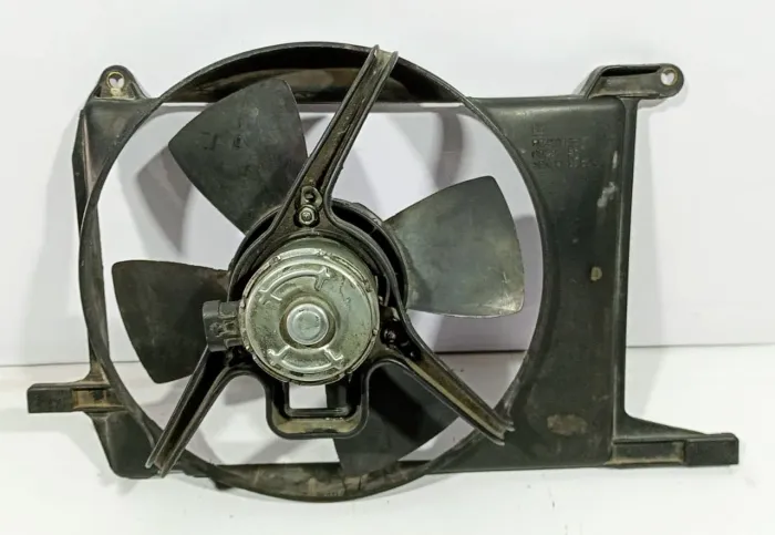 CORSA CLASSIC DEFLETOR COM VENTOINHA/ ELETROVENTILADOR COM AR *