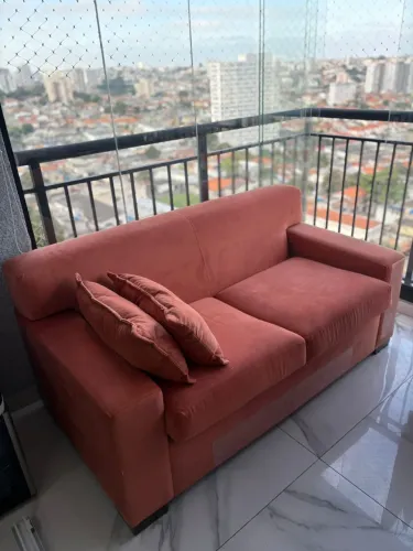 Vendo sofá de 2 lugares