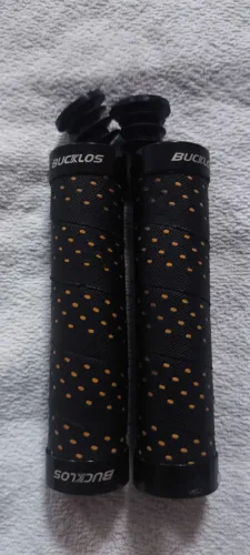 Manopla MTB Bucklos Preto/Laranja (Usado)