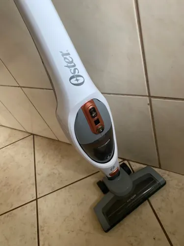 Aspirador de Pó Vertical Oster Sem Fio