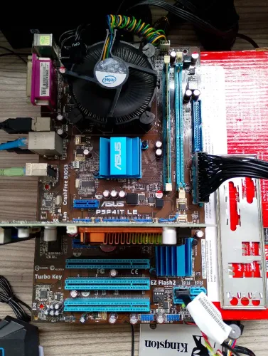 Kit intel ASUS - LGA 775 - QuadCore Q8400 - EVGA GeForce 9500GT