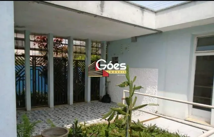 Casa comercial para alugar no Centro de Ribeirão Pires