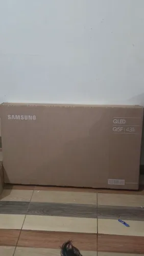 Tv samsung 43" qled full hd - lacrada