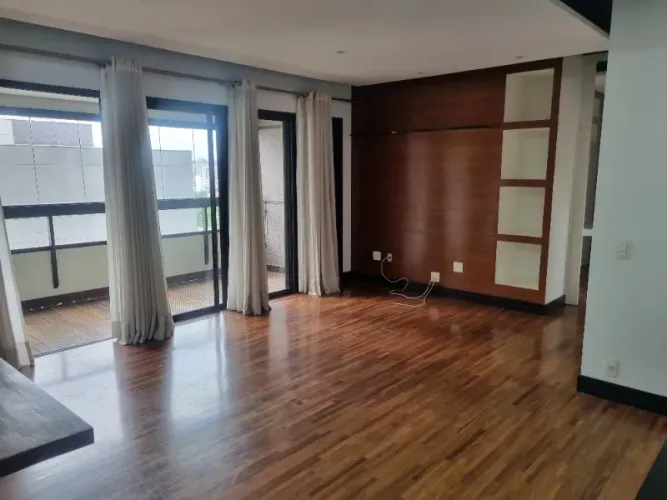 Apto de 2 dormitórios em Pinheiros. Excelente Localização!