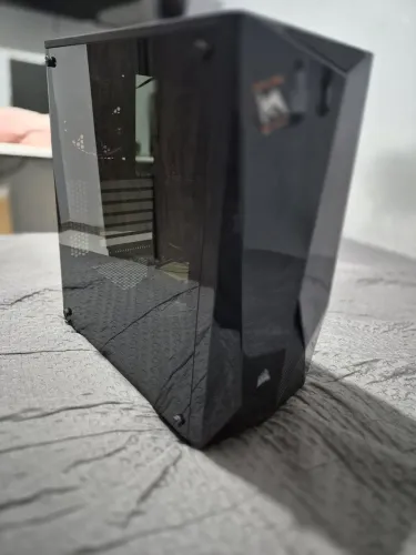Gabinete Corsair Spec Delta (com 4 fans)