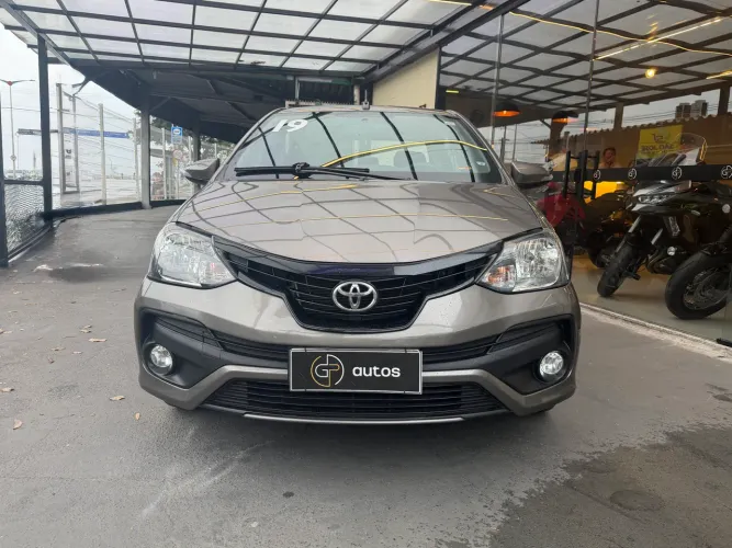 Toyota Etios X Plus Sedan 1.5 Flex 16V 4P Mec. 2019