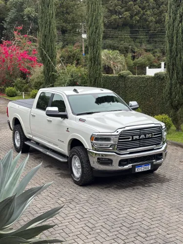 Ram 3500 Laramie 6.7 TB CD 4X4 Diesel 2022