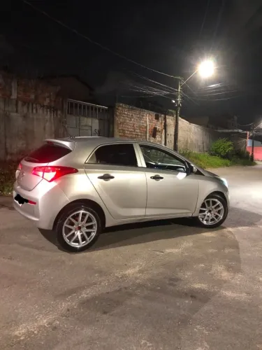 Rodas aro 17 vai com os pneus