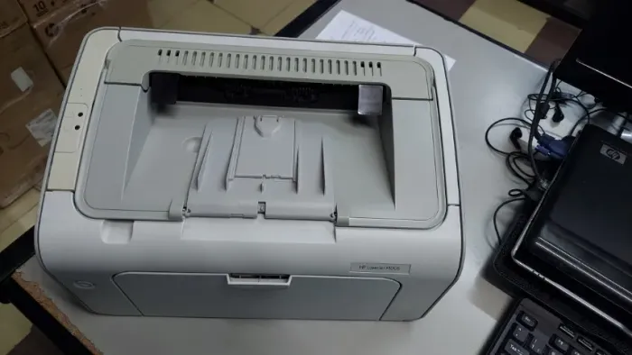 Impressora hp laserjet P1005.