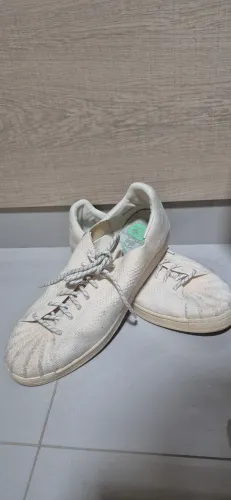  ADIDAS HUMAN RACE SUPERSTAR