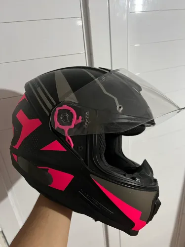 Capacete Norisk tamanho 58
