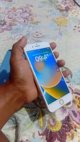 Vendo iPhone 8 PLUS LEIA O ANÚNCIO