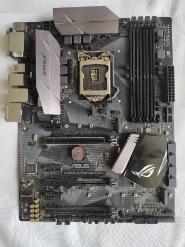 Placa Mãe ASUS ROG Strix Z270H Gaming LGA1151 DDR4 ATX - Intel 6ª/7ª Gen