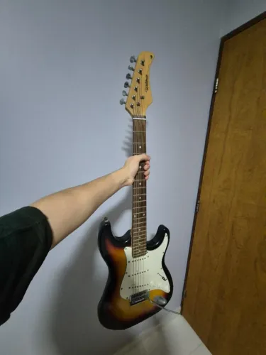 Guitarra waldman street series